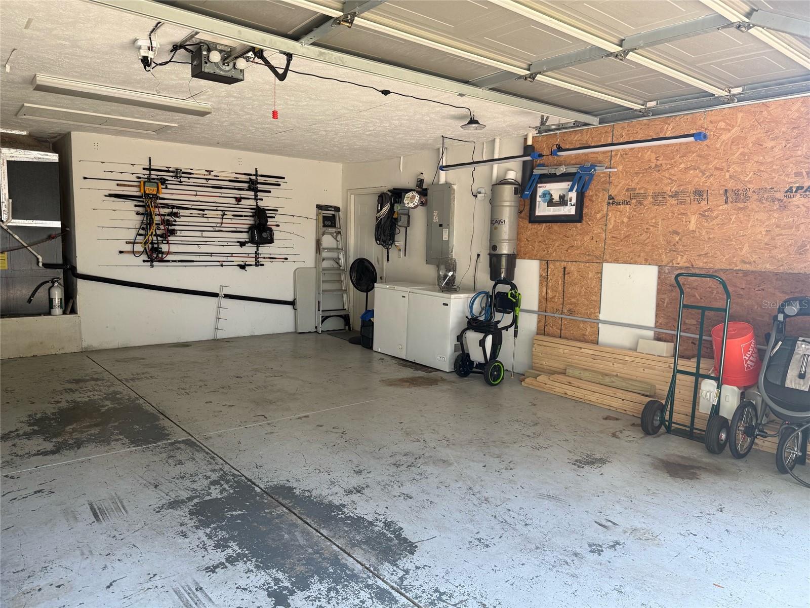 Listing photo id 32 for 2309 30th Place