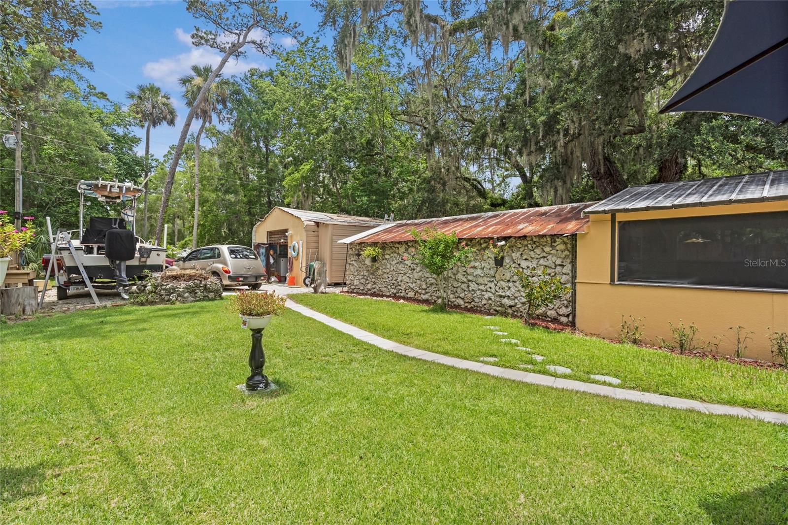 Image 10 of 33 For 11 62nd Street