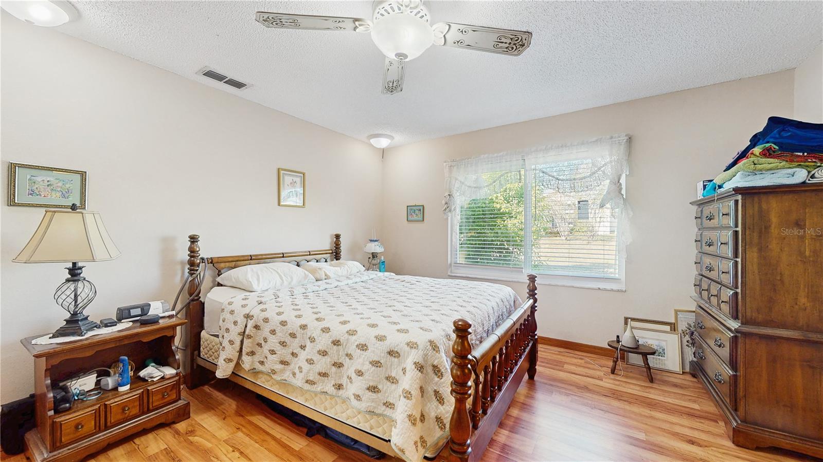 Image 17 of 26 For 13761 31st Court