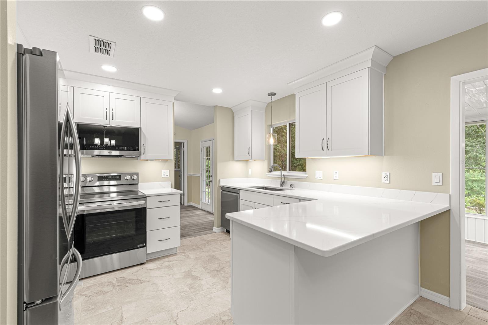 Image 13 of 61 For 7947 107th Place