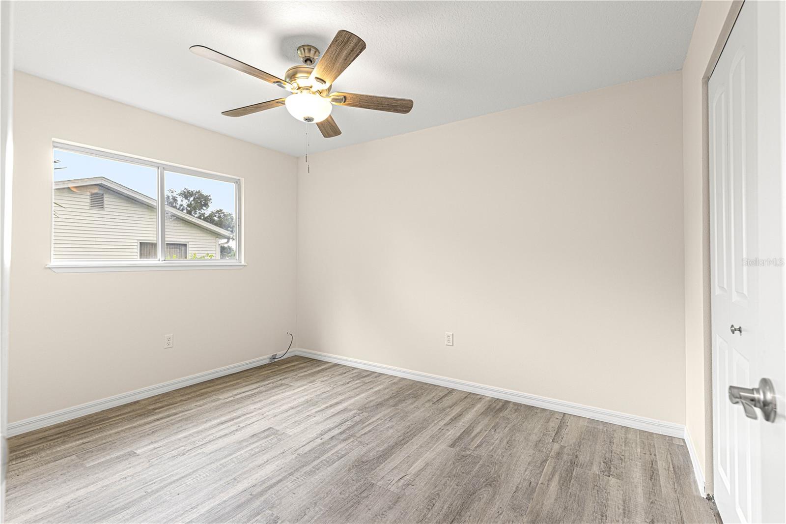 Image 30 of 61 For 7947 107th Place