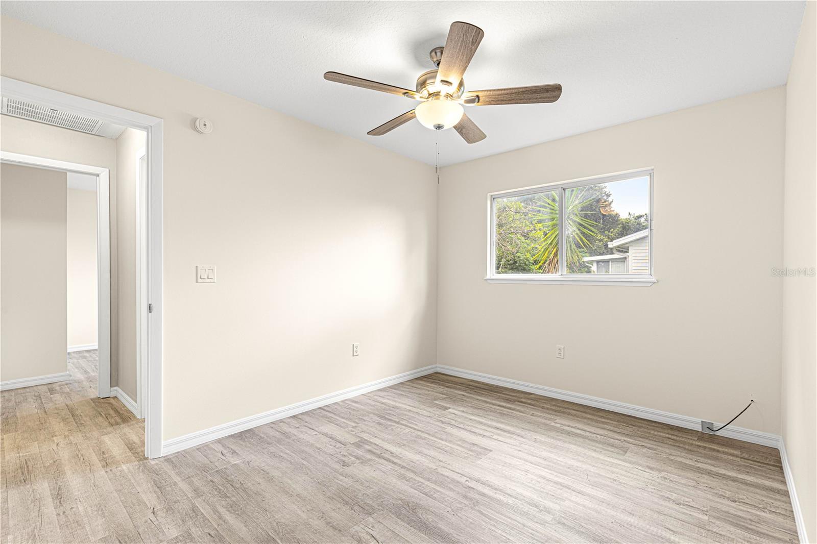 Image 31 of 61 For 7947 107th Place