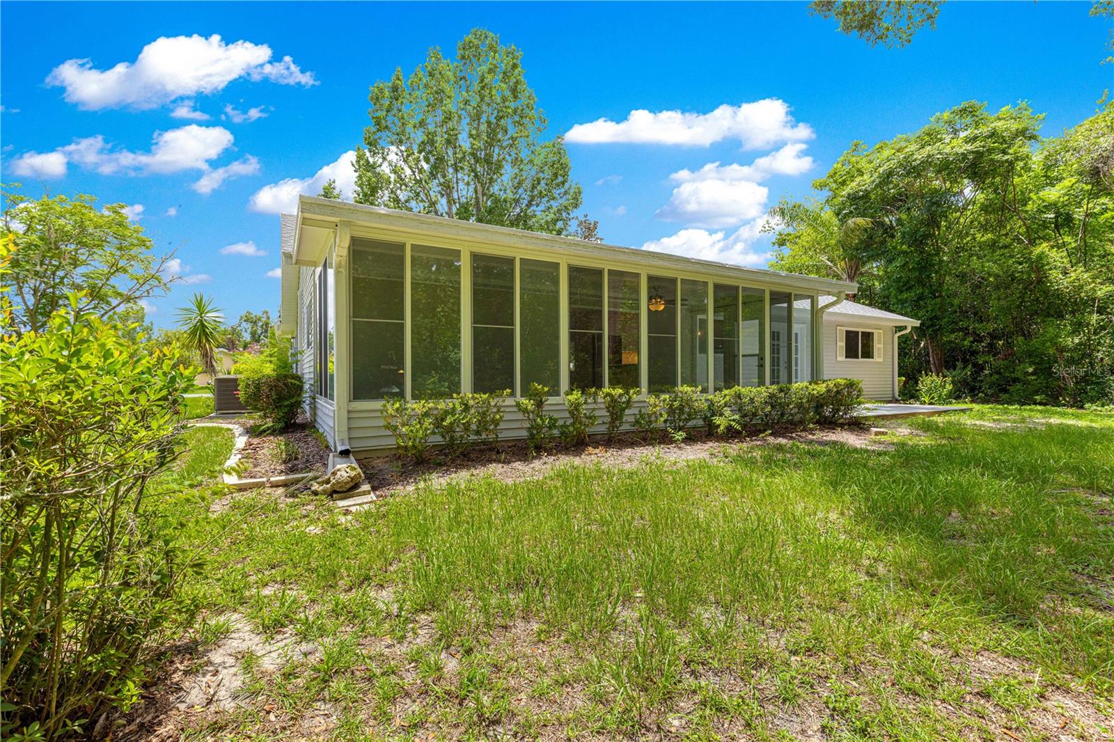 Image 44 of 61 For 7947 107th Place
