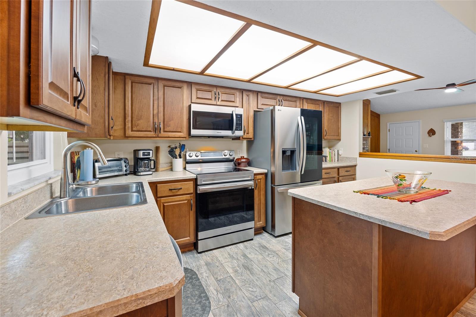 Image 20 of 35 For 5002 33rd Terrace