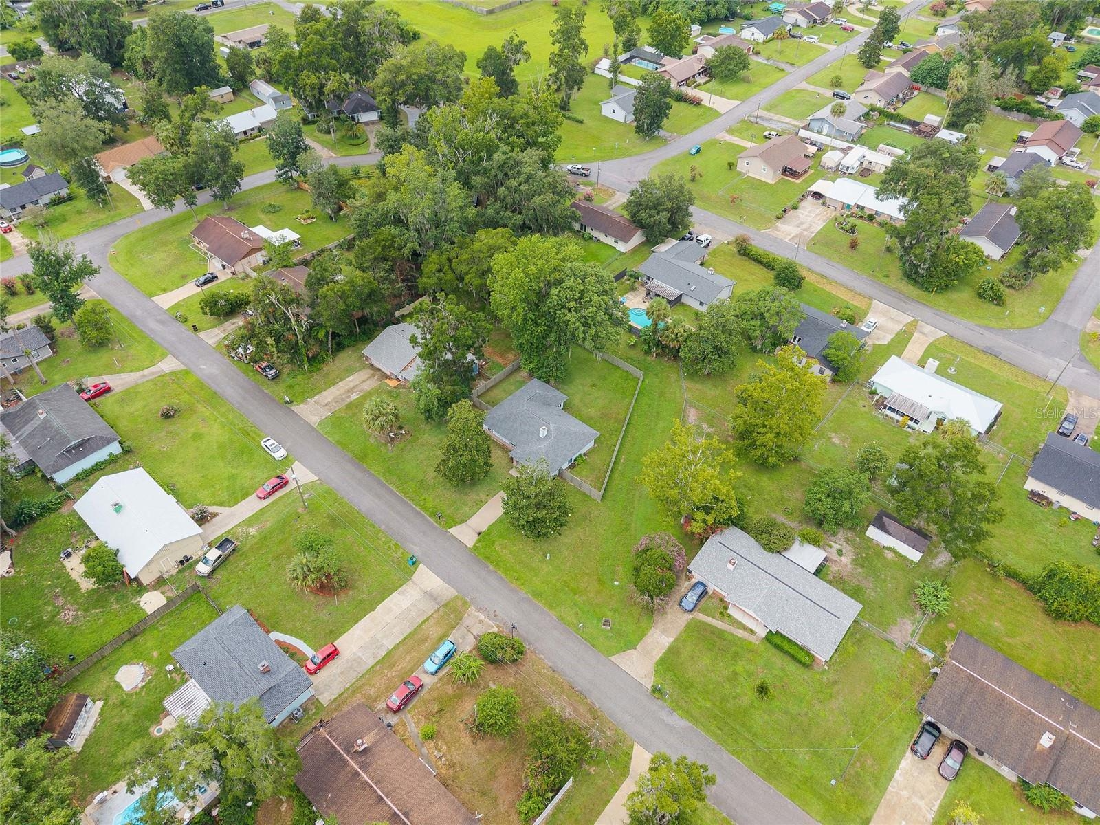 Image 32 of 35 For 5002 33rd Terrace