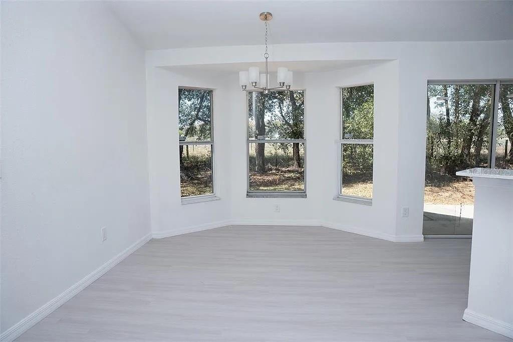 Image 10 of 22 For 13700 48th Court