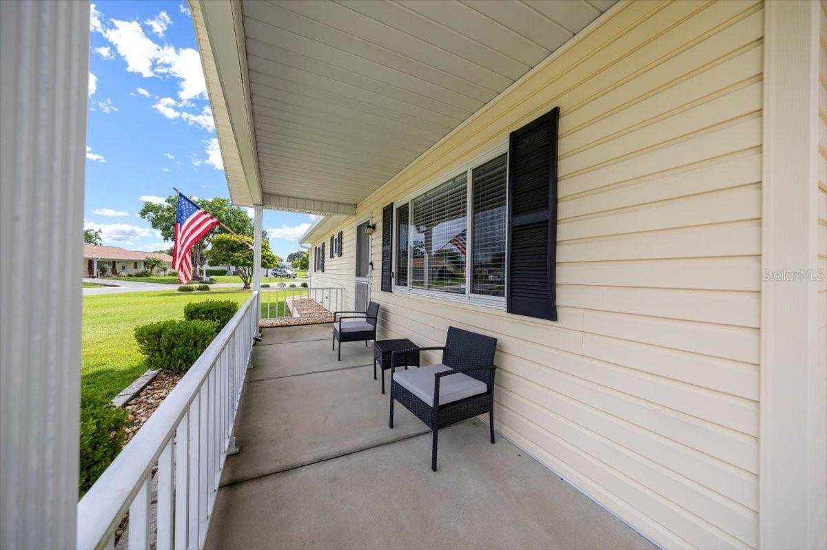 Image 3 of 39 For 10492 178th Street