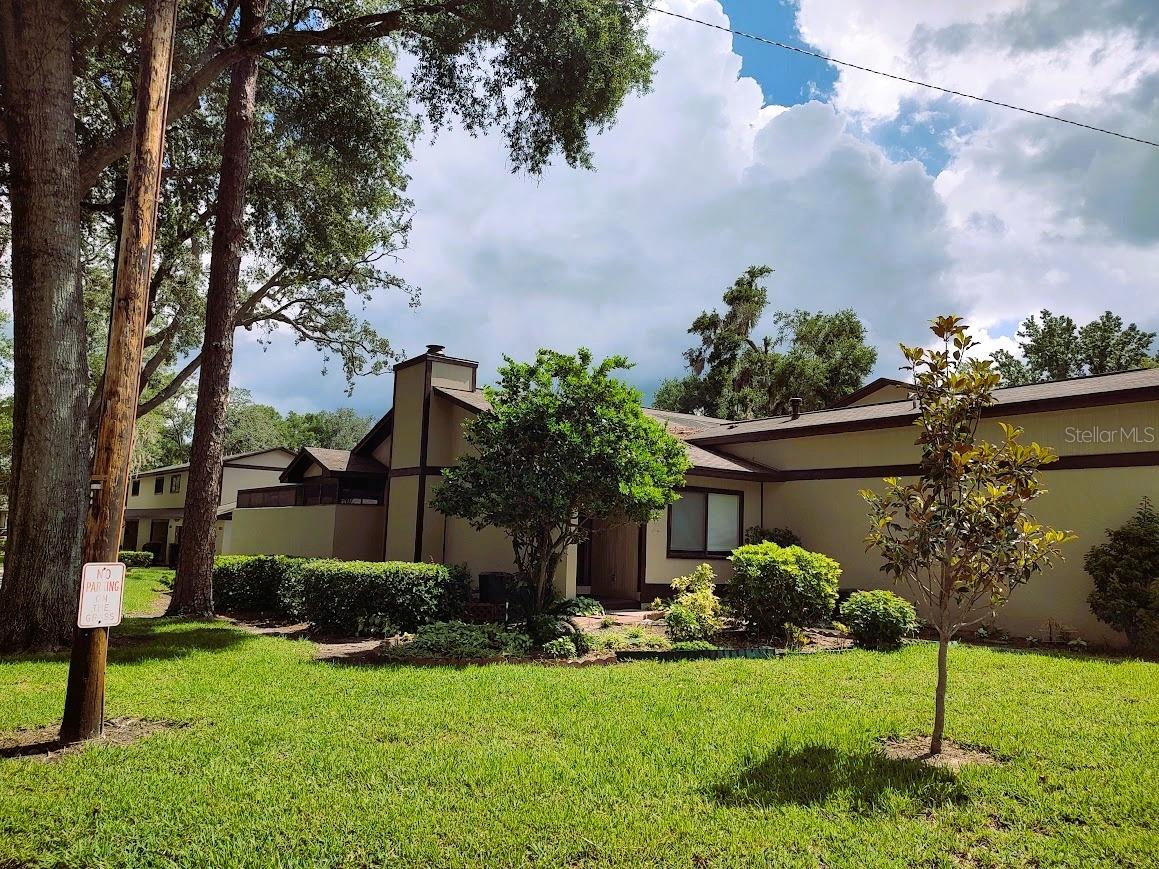 Image 3 of 22 For 3813 19th Street Circle