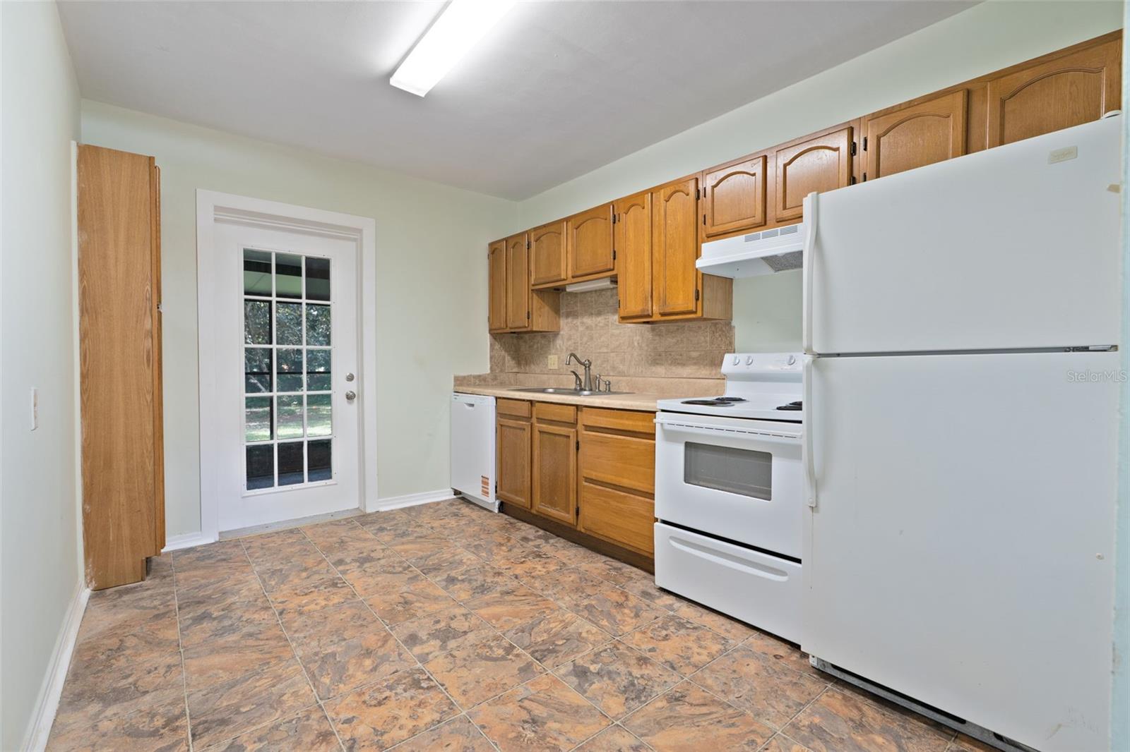 Image 4 of 36 For 40 Chatfield Drive