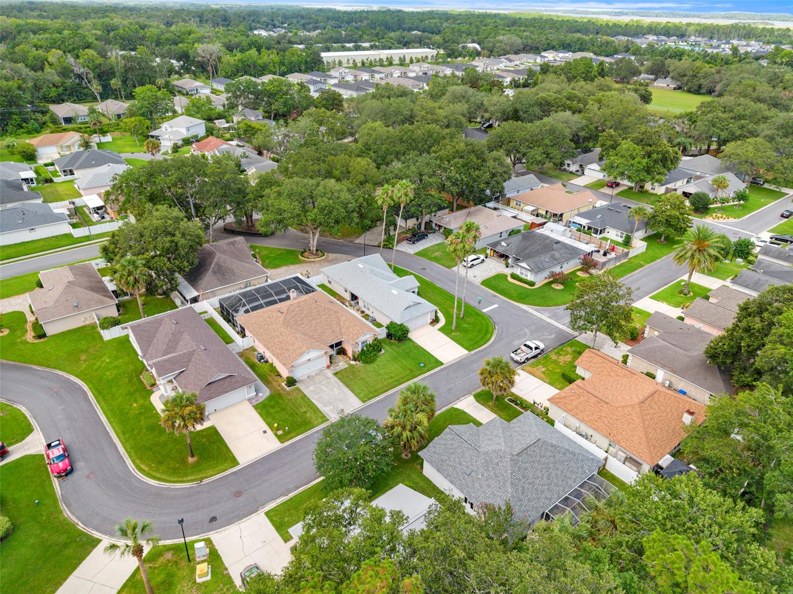 Image 36 of 48 For 705 Guava Drive