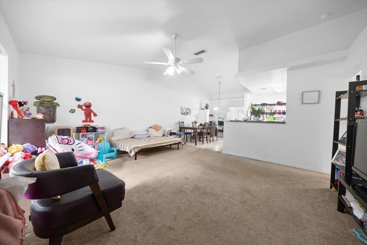 Image 4 of 25 For 9490 30th Terrace