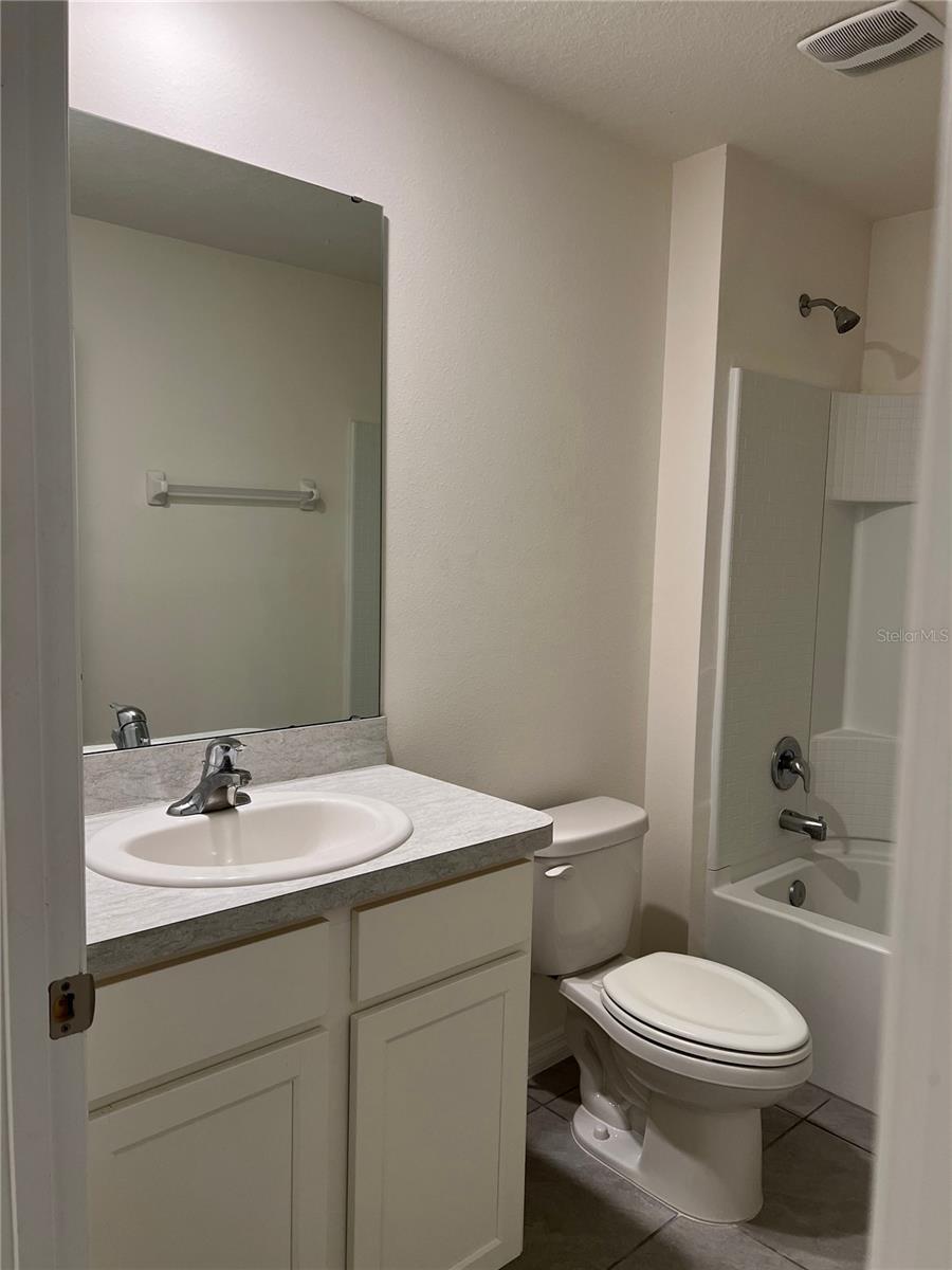 Image 20 of 31 For 5070 88th Street
