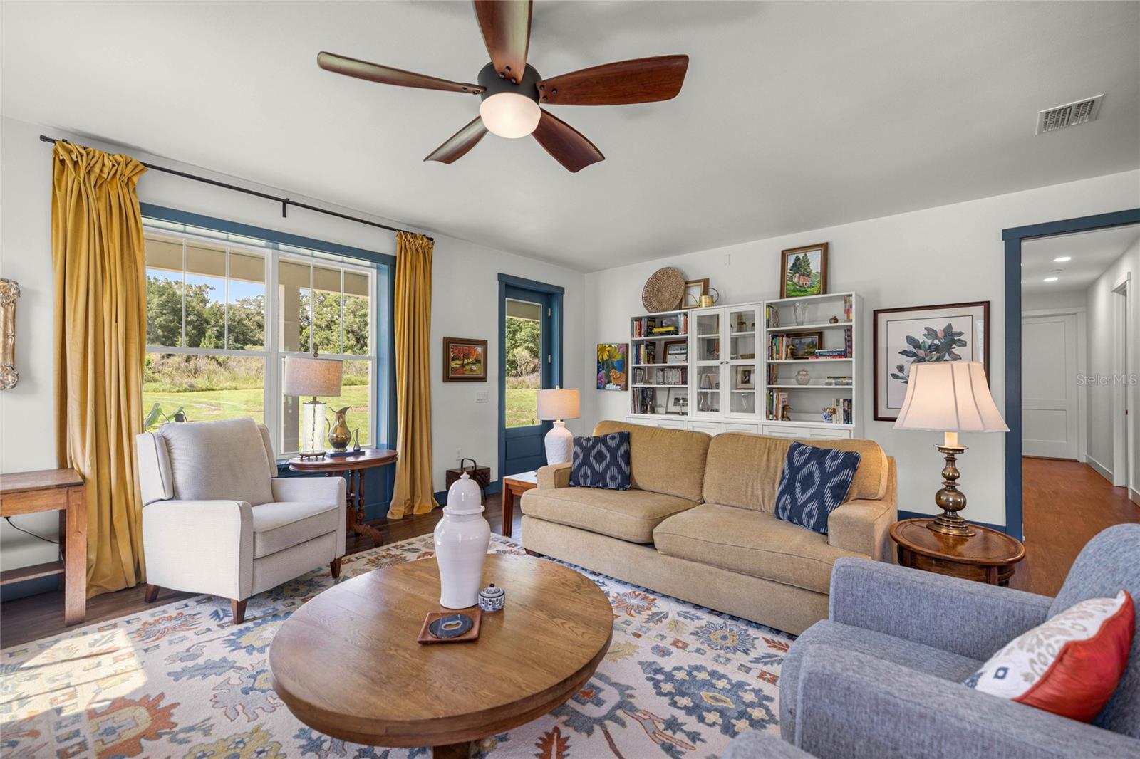 Listing photo id 15 for 3905 84th Lane Road