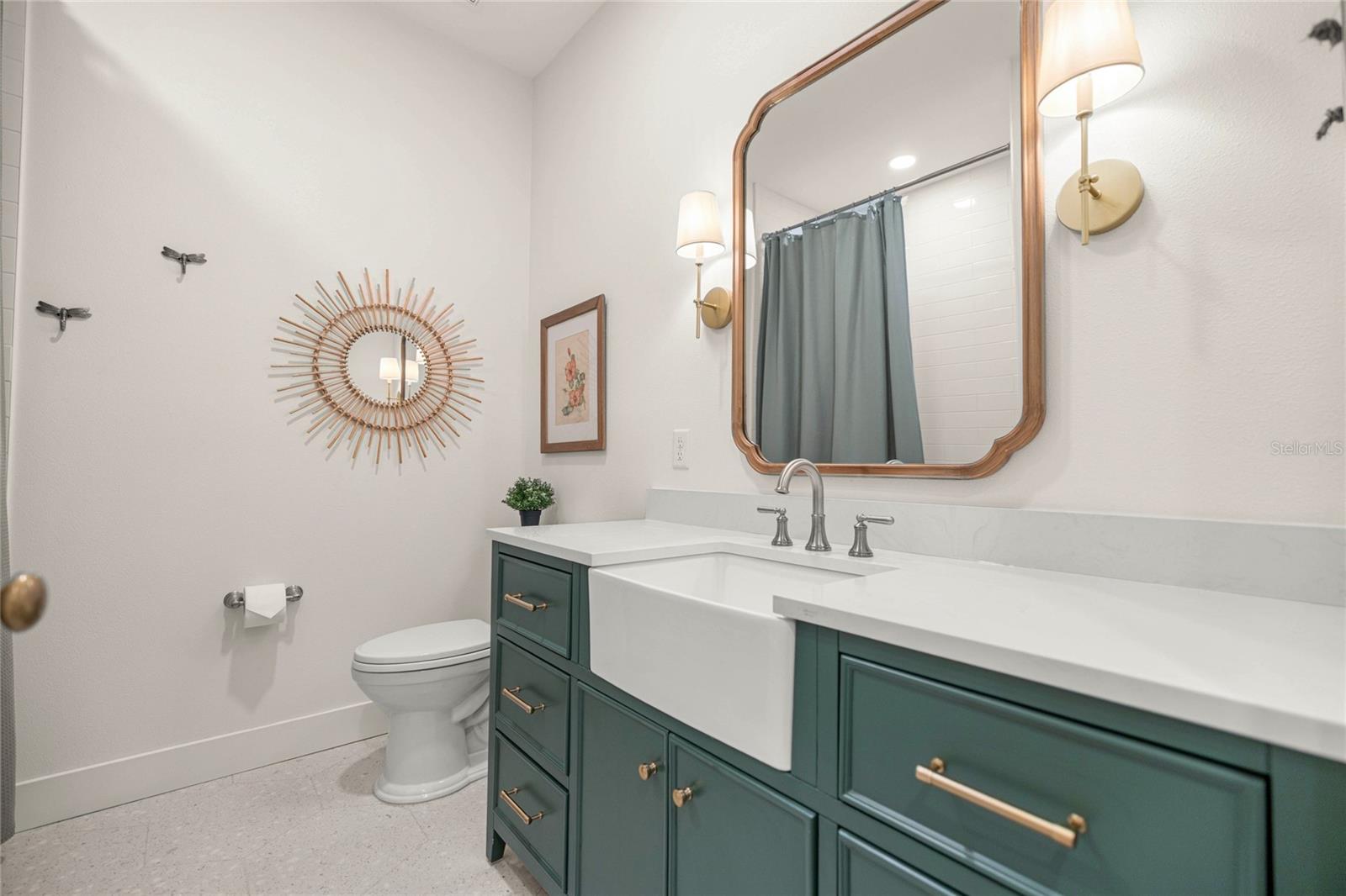 Listing photo id 30 for 3905 84th Lane Road