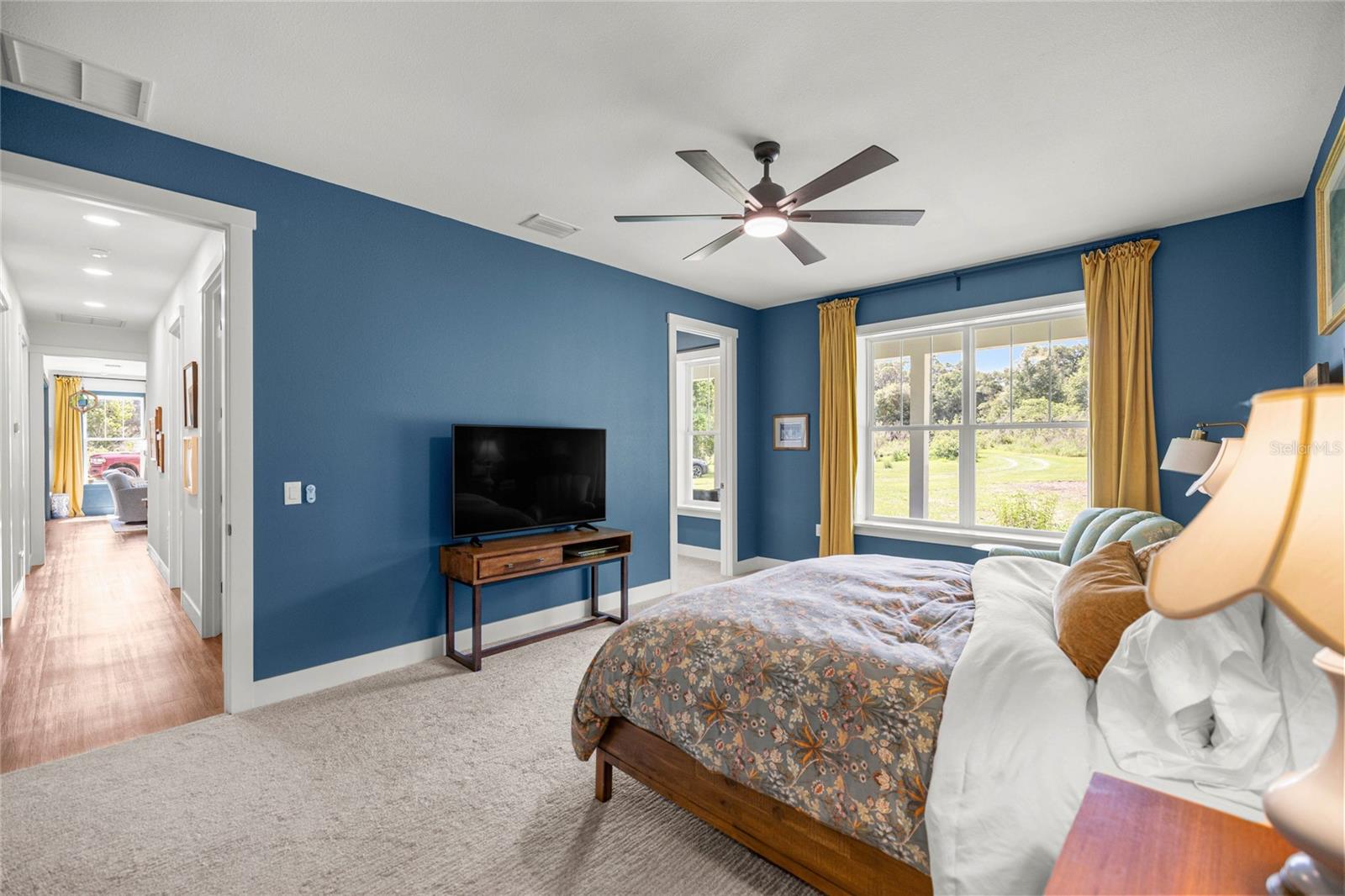 Listing photo id 35 for 3905 84th Lane Road