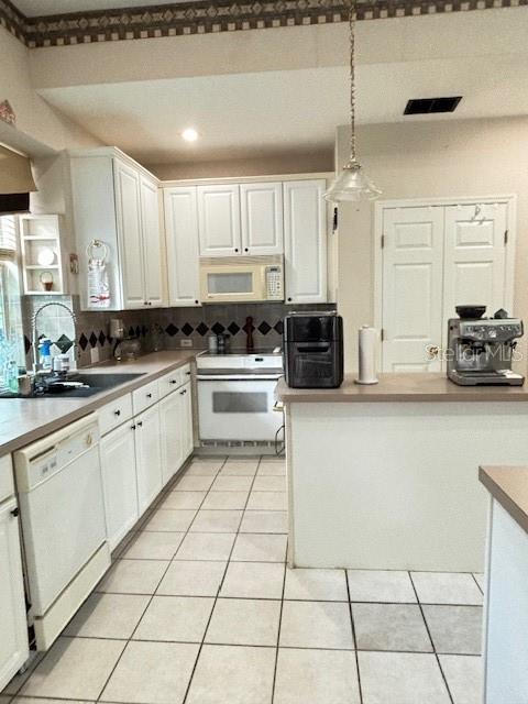 Image 16 of 51 For 2733 Scarborough Drive