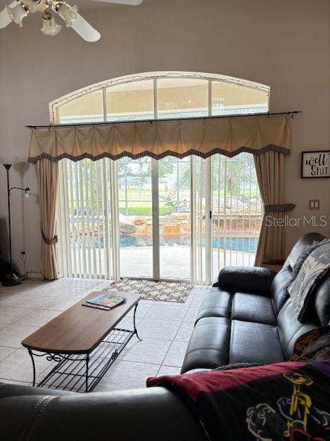 Image 9 of 51 For 2733 Scarborough Drive