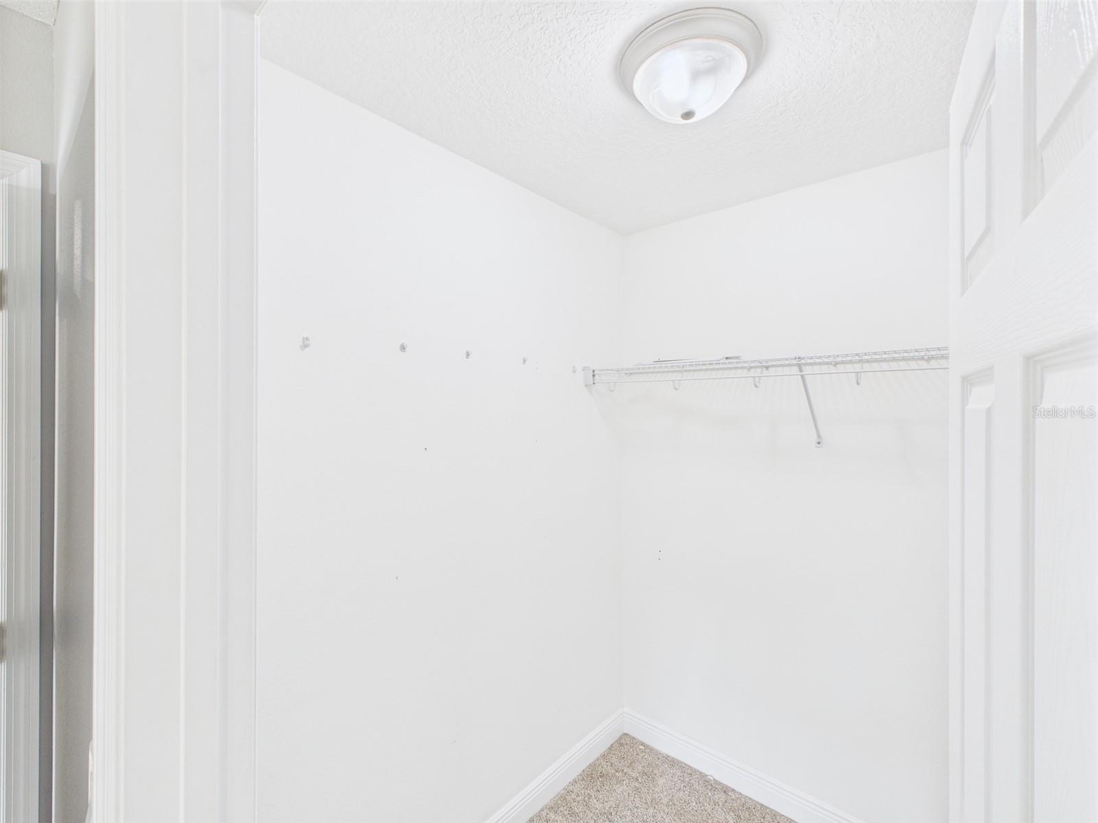 Listing photo id 20 for 1899 Oliver Drive
