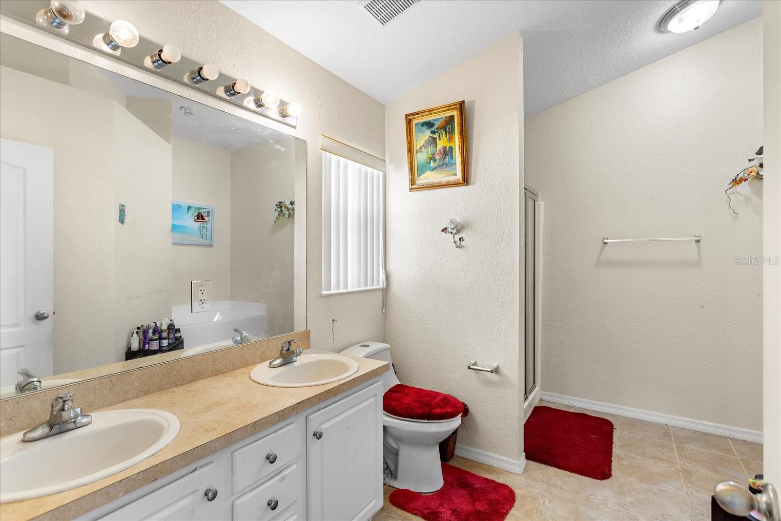 Listing photo id 14 for 18 Sunrise Drive