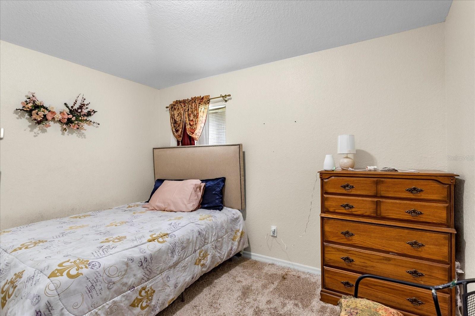 Listing photo id 19 for 18 Sunrise Drive