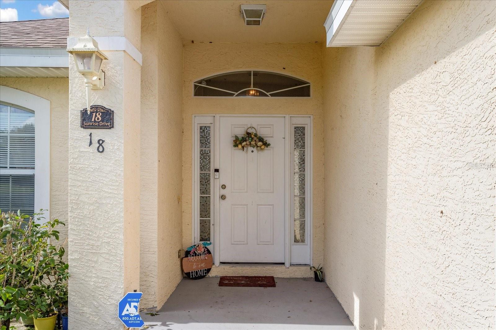 Listing photo id 1 for 18 Sunrise Drive