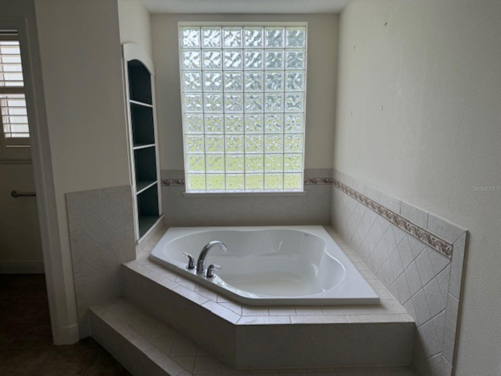 Image 13 of 21 For 1276 Bennett Place