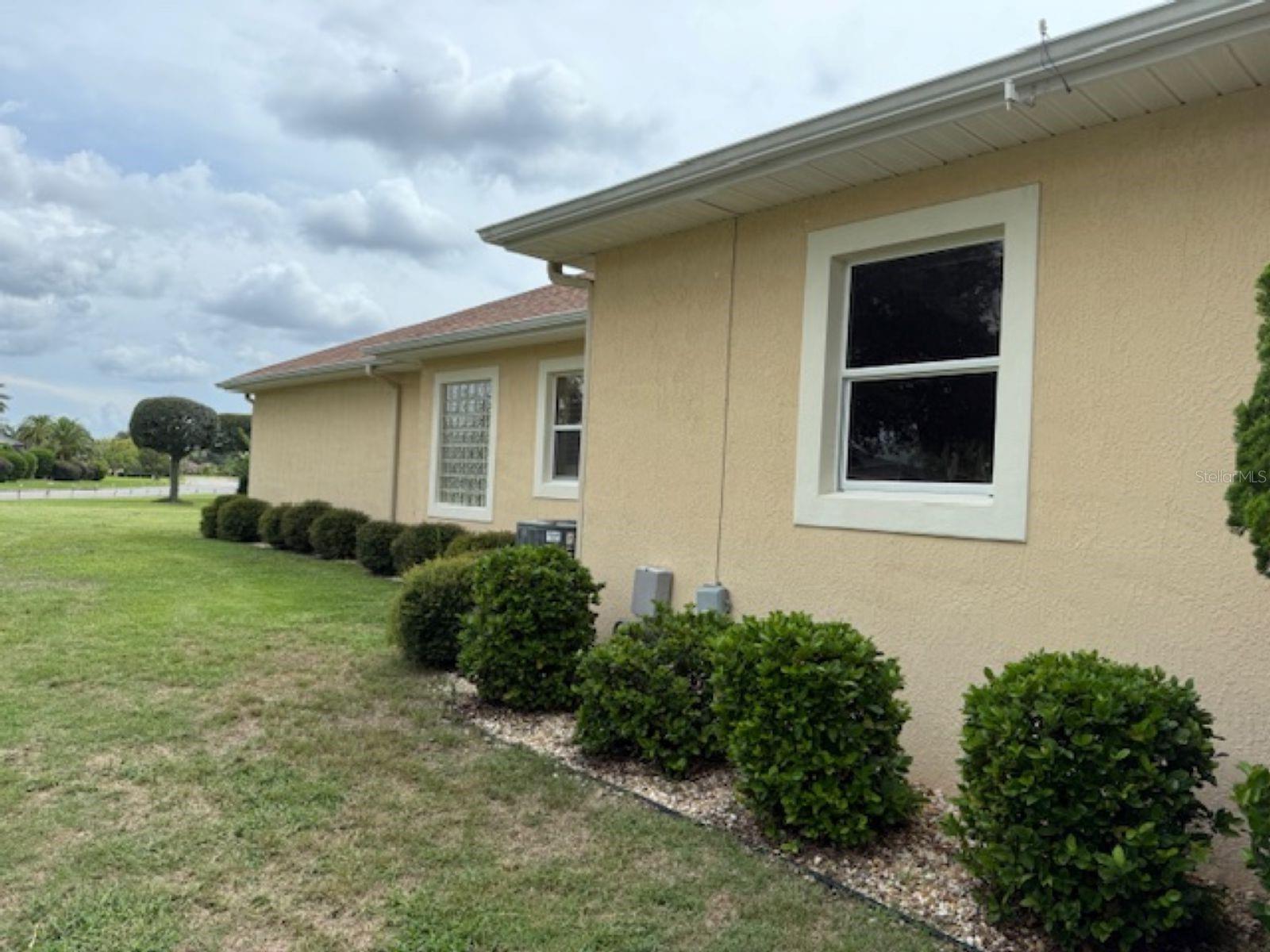 Image 2 of 21 For 1276 Bennett Place
