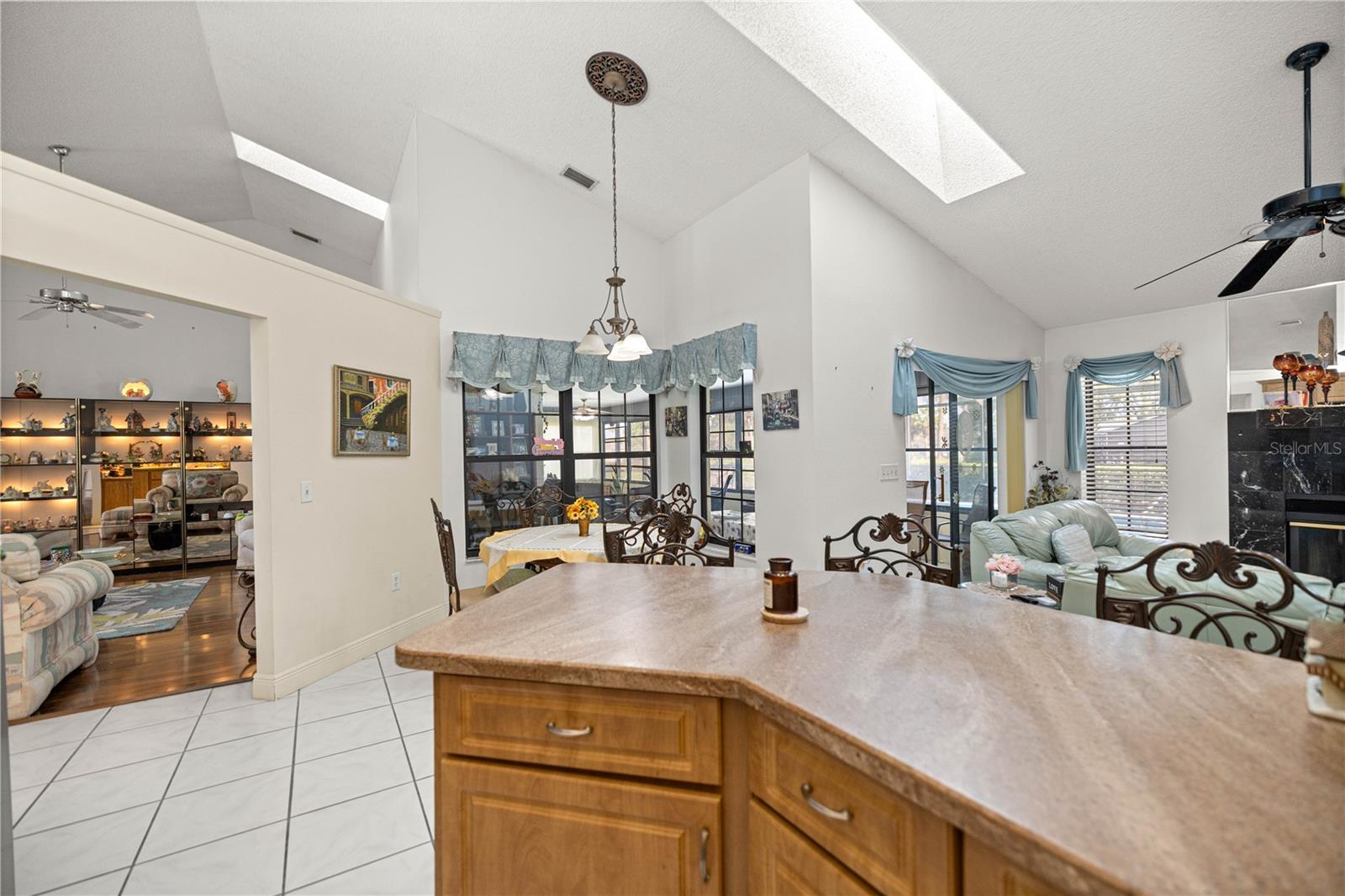 Image 15 of 50 For 36 Chinica Drive