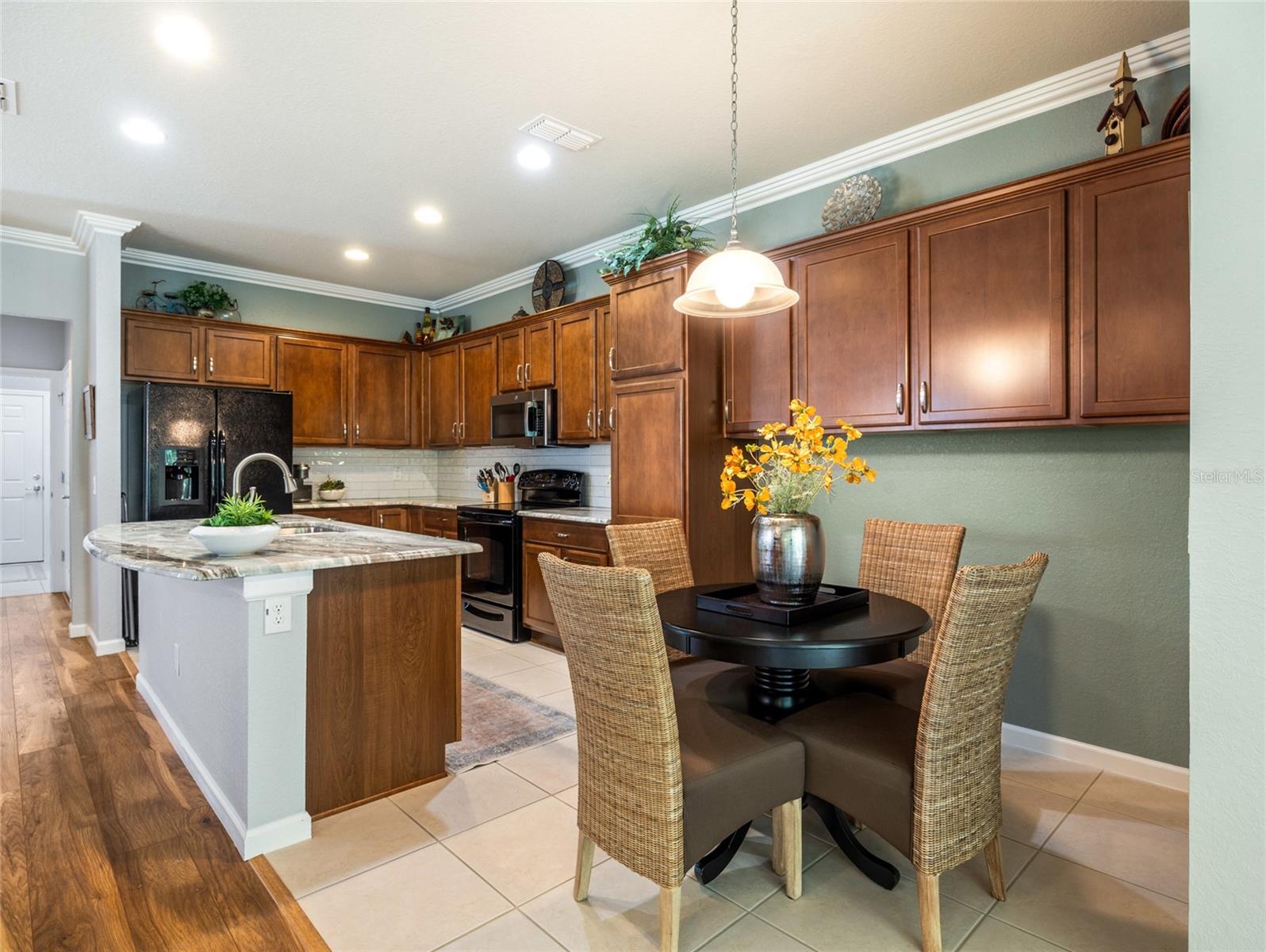 Image 14 of 53 For 6639 91st Circle