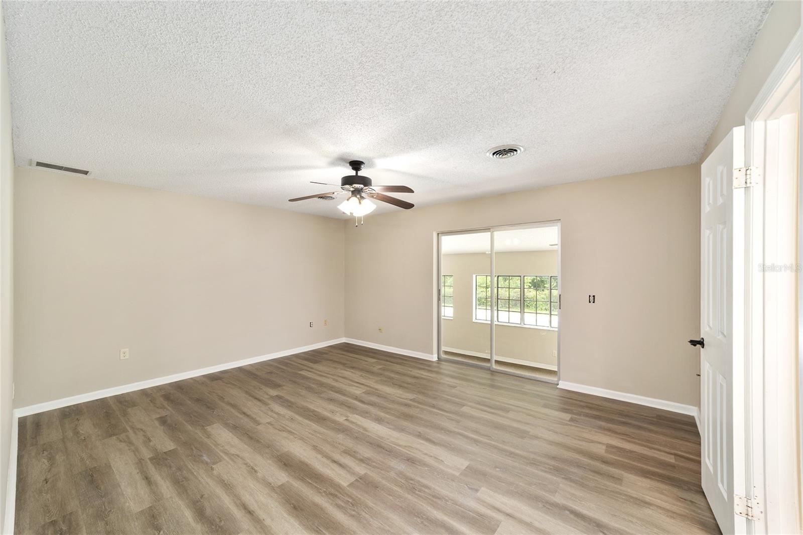 Image 12 of 24 For 5140 8th Street