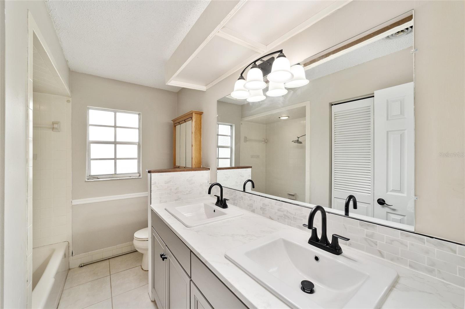 Image 17 of 24 For 5140 8th Street