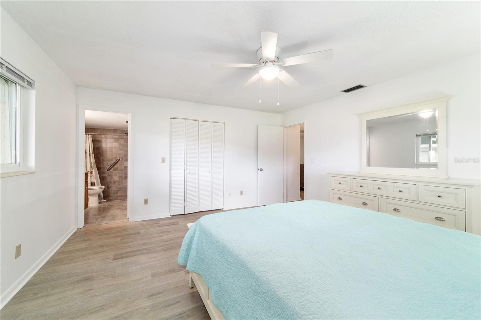 Image 18 of 28 For 8885 97th Lane Road A