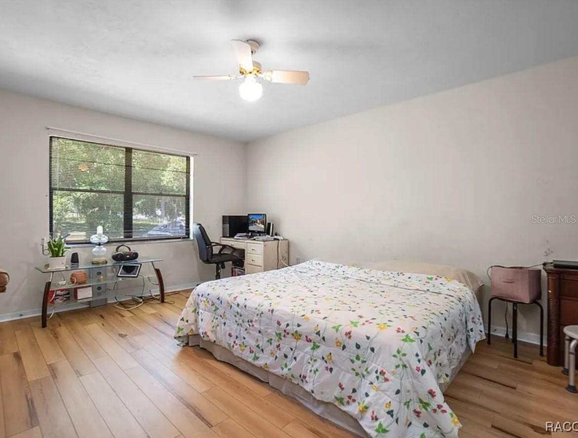 Image 4 of 13 For 210 Glassboro Court 6a