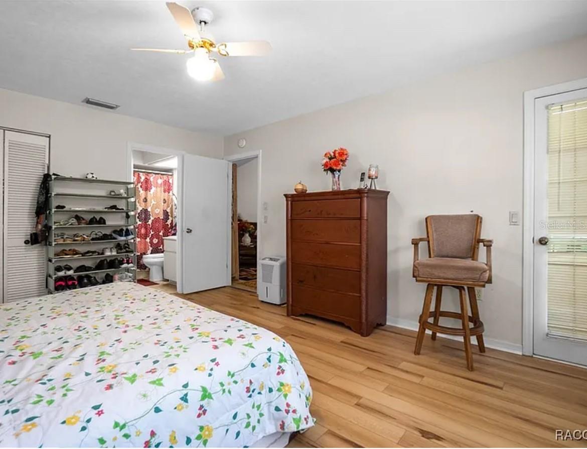 Image 5 of 13 For 210 Glassboro Court 6a