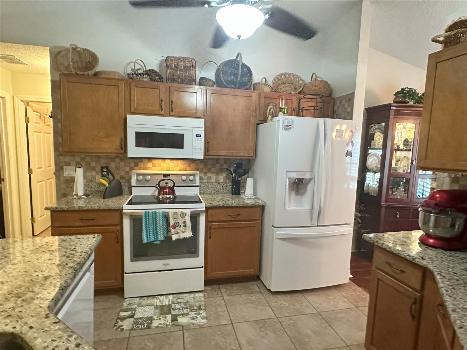 Image 11 of 30 For 8447 60th Court