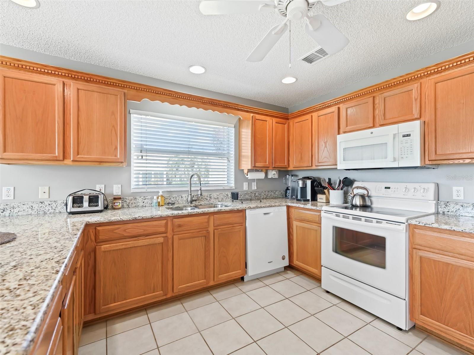 Image 5 of 27 For 1103 Chaparral Drive