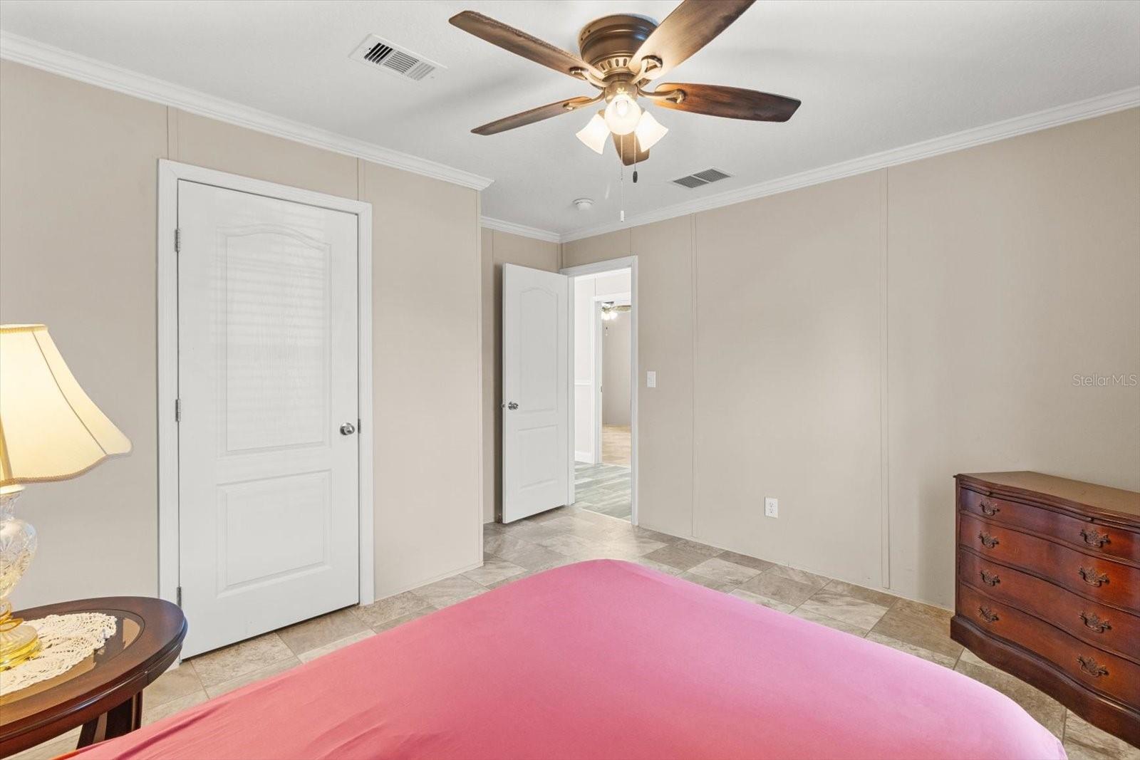 Image 14 of 56 For 2443 Pine Ridge Avenue