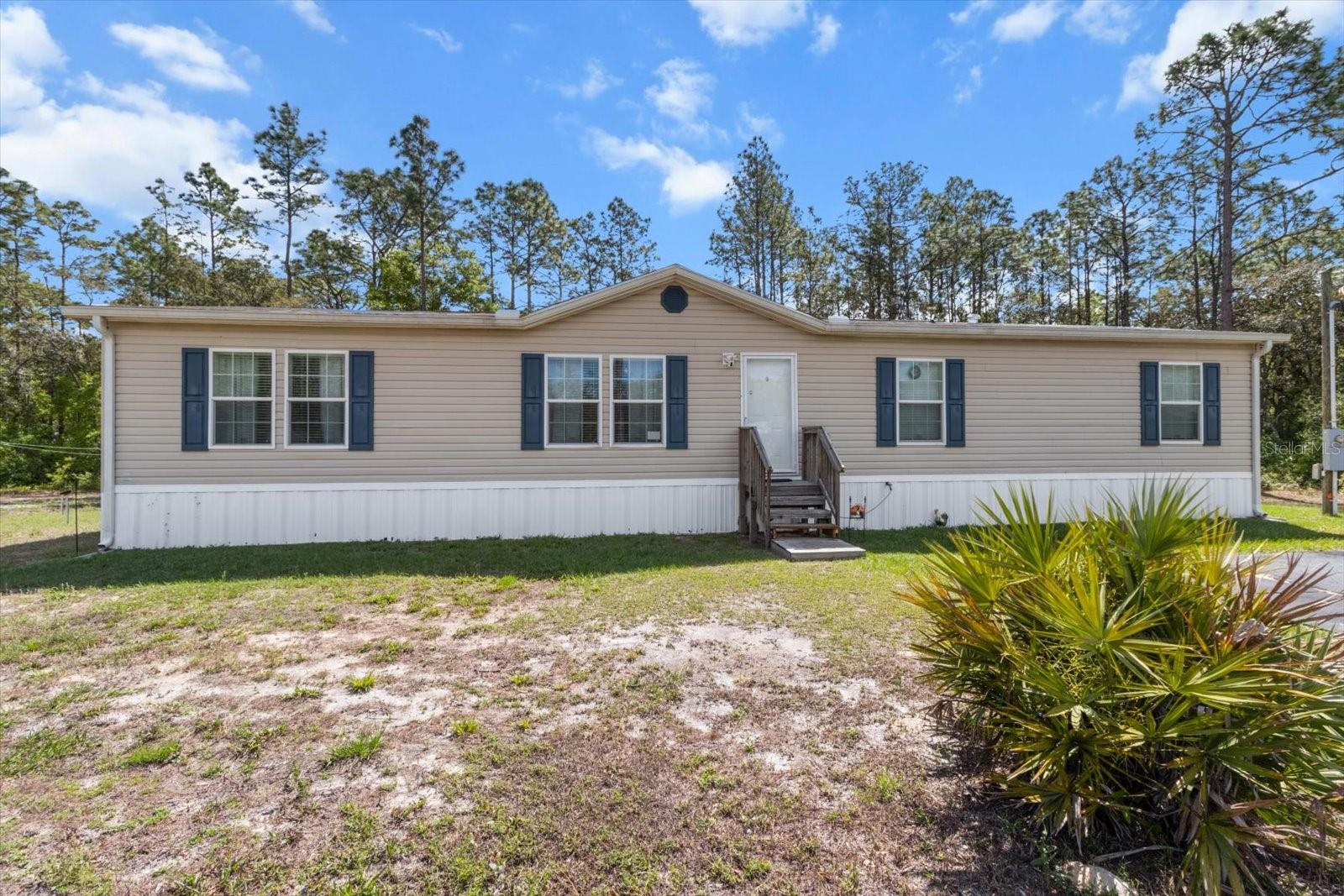 Image 6 of 56 For 2443 Pine Ridge Avenue