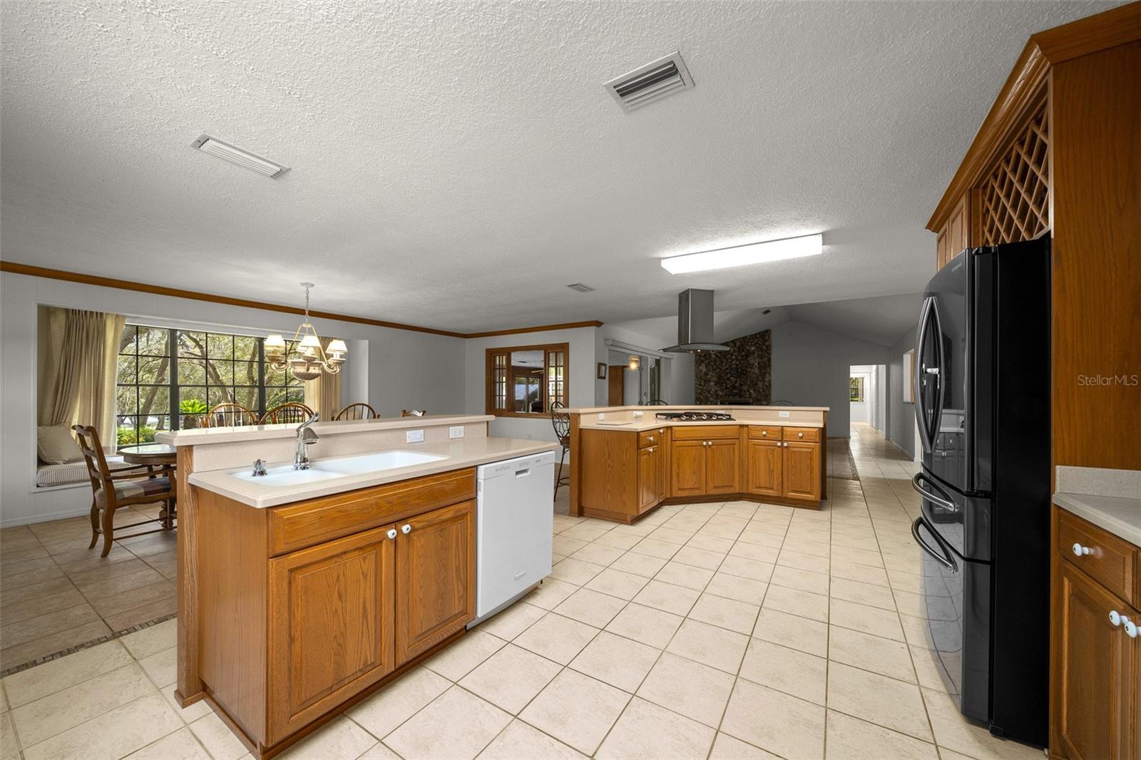 Listing photo id 26 for 3024 Marion County Road