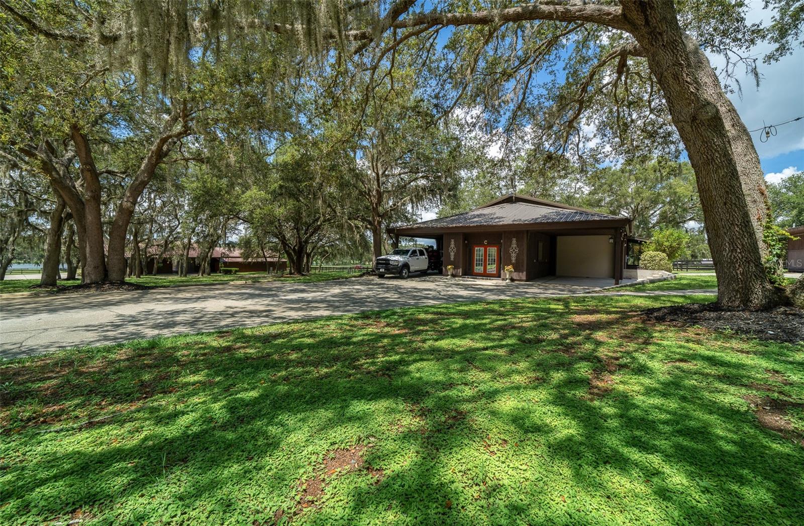 Listing photo id 44 for 3024 Marion County Road