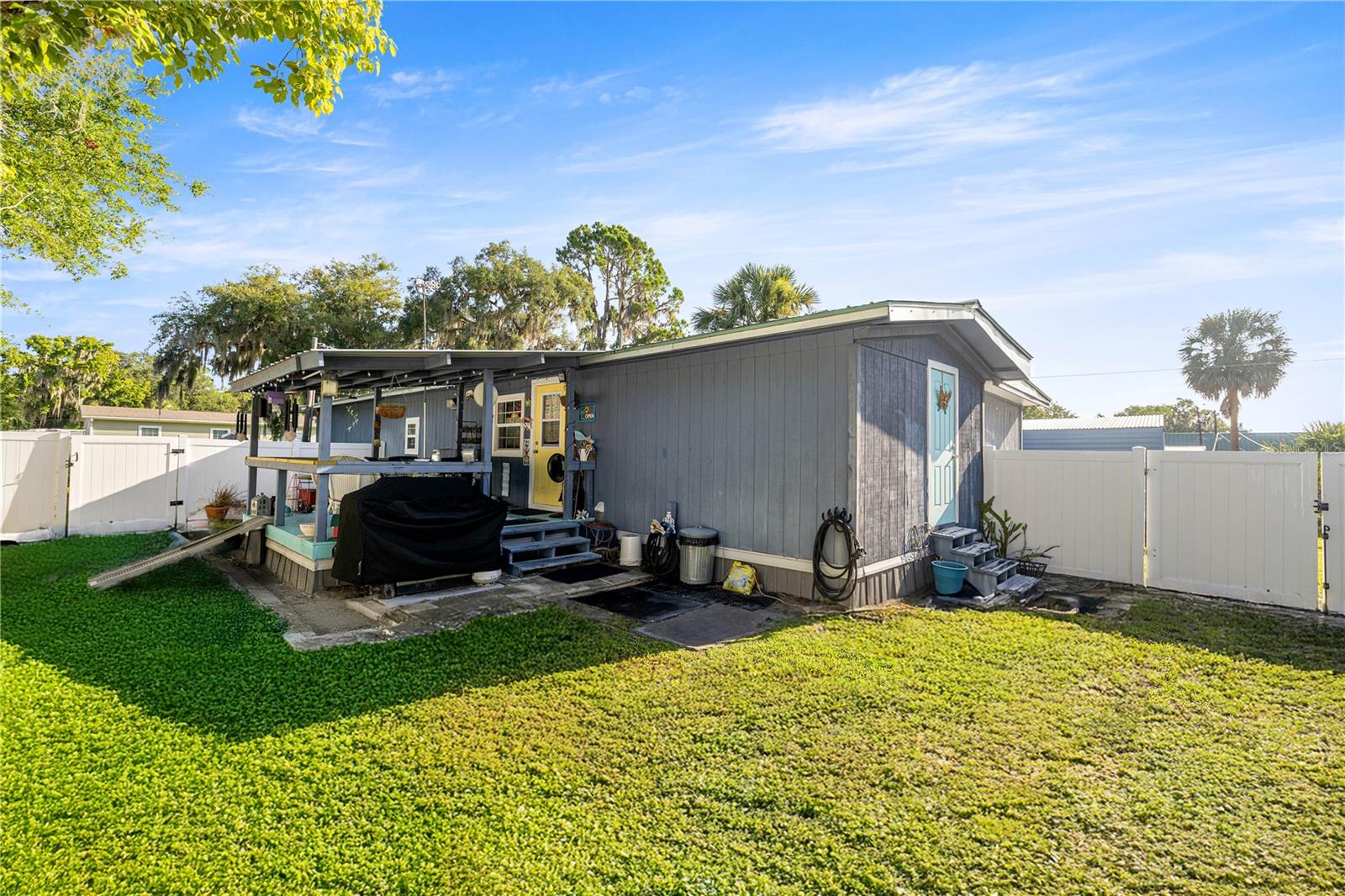 Image 4 of 27 For 9490 306th Avenue