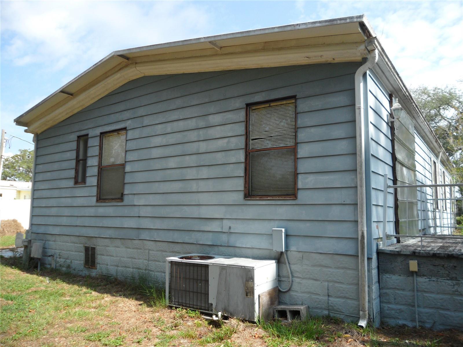 Image 6 of 28 For 5250 Rolling View Place