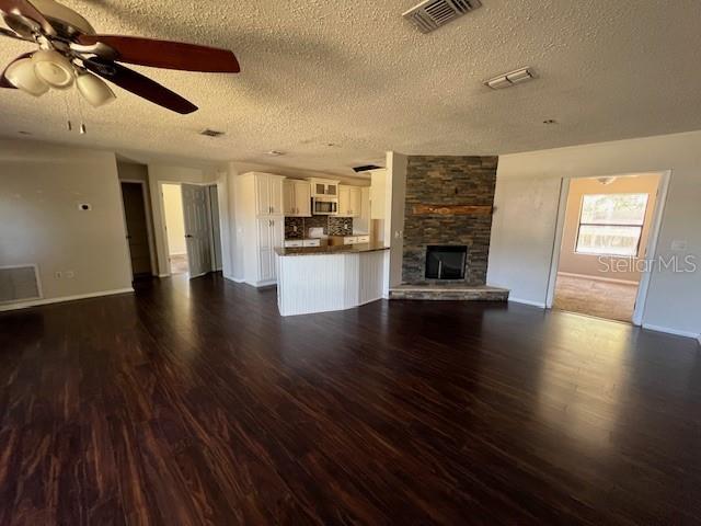 Image 10 of 20 For 5552 Irving Court