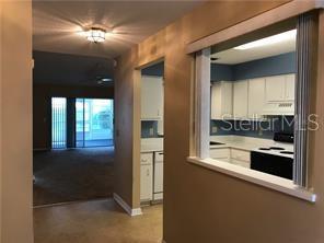 Listing photo id 0 for 2445 18 Circle