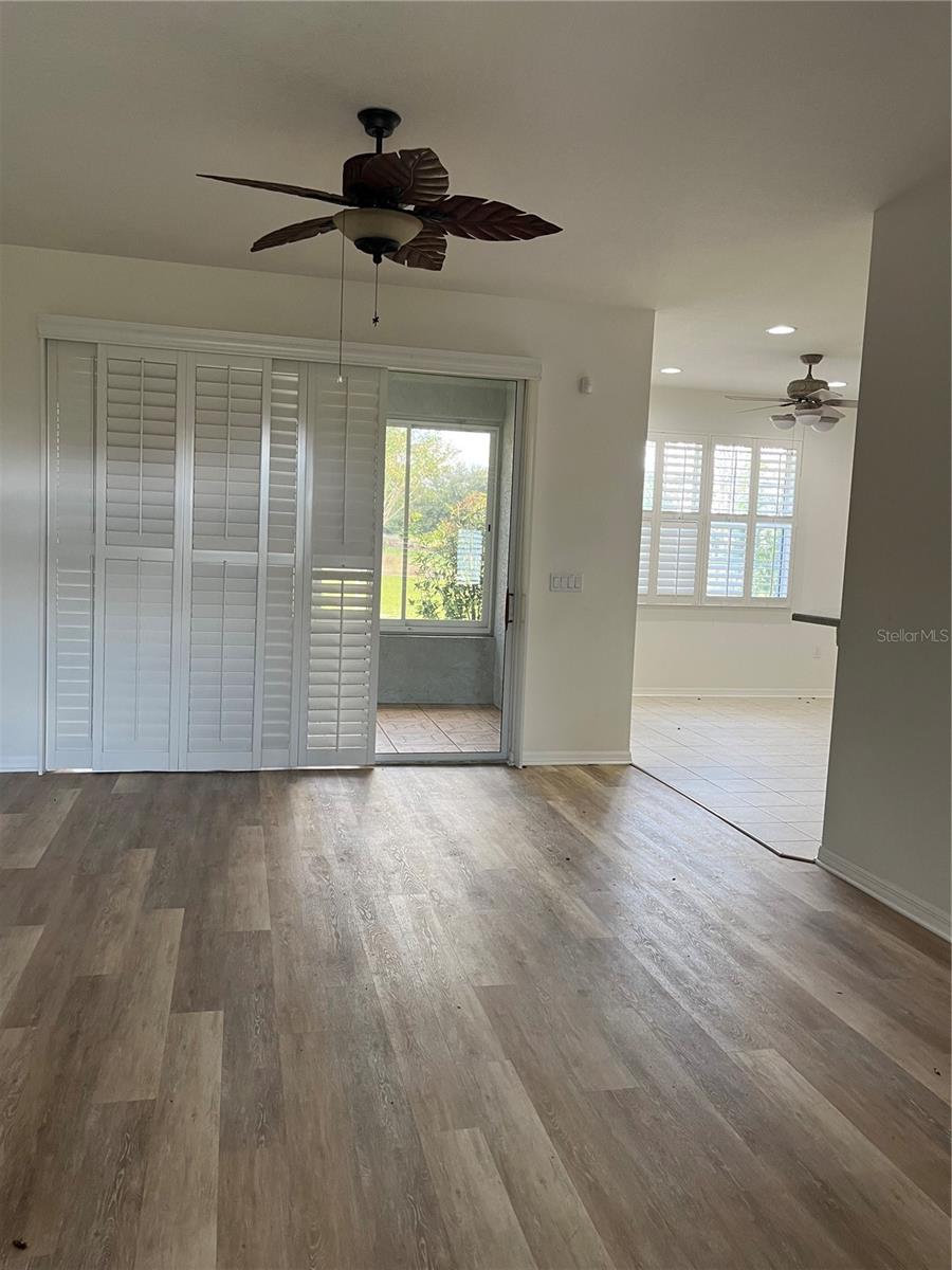 Image 13 of 40 For 8701 83rd Circle