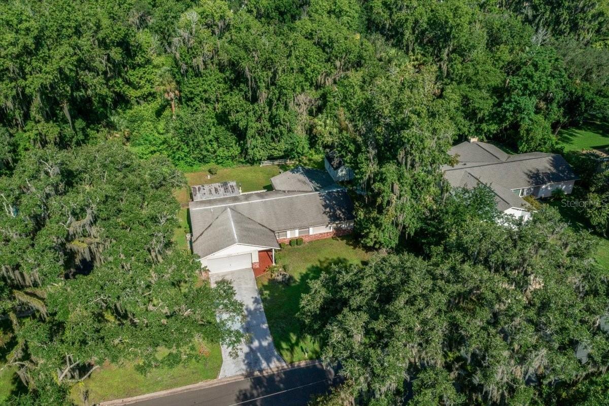 Listing photo id 2 for 1928 14th Avenue