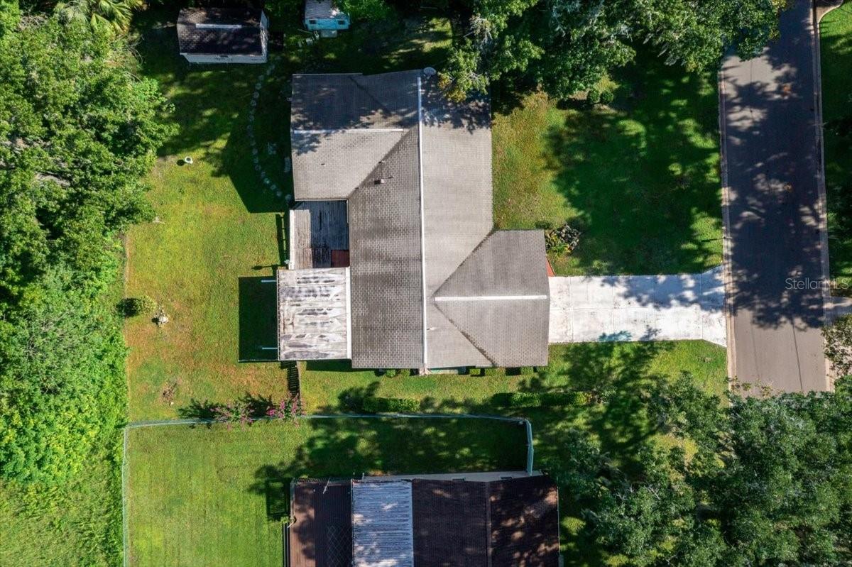 Listing photo id 3 for 1928 14th Avenue