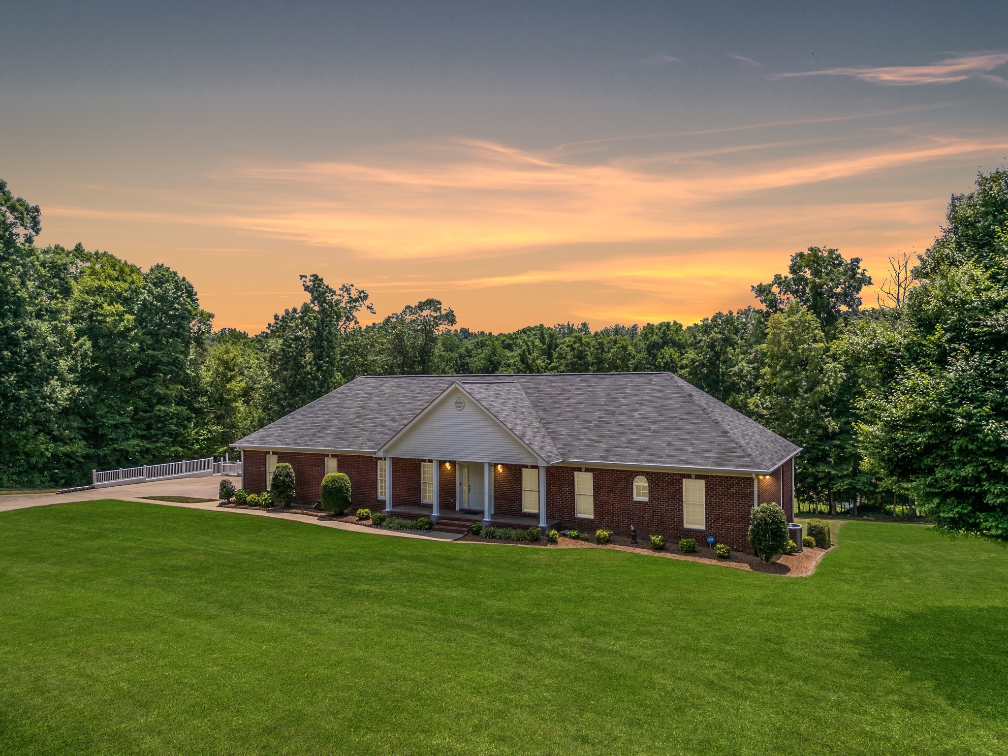 Details for 117 Clairmont Dr, Dickson, TN 37055