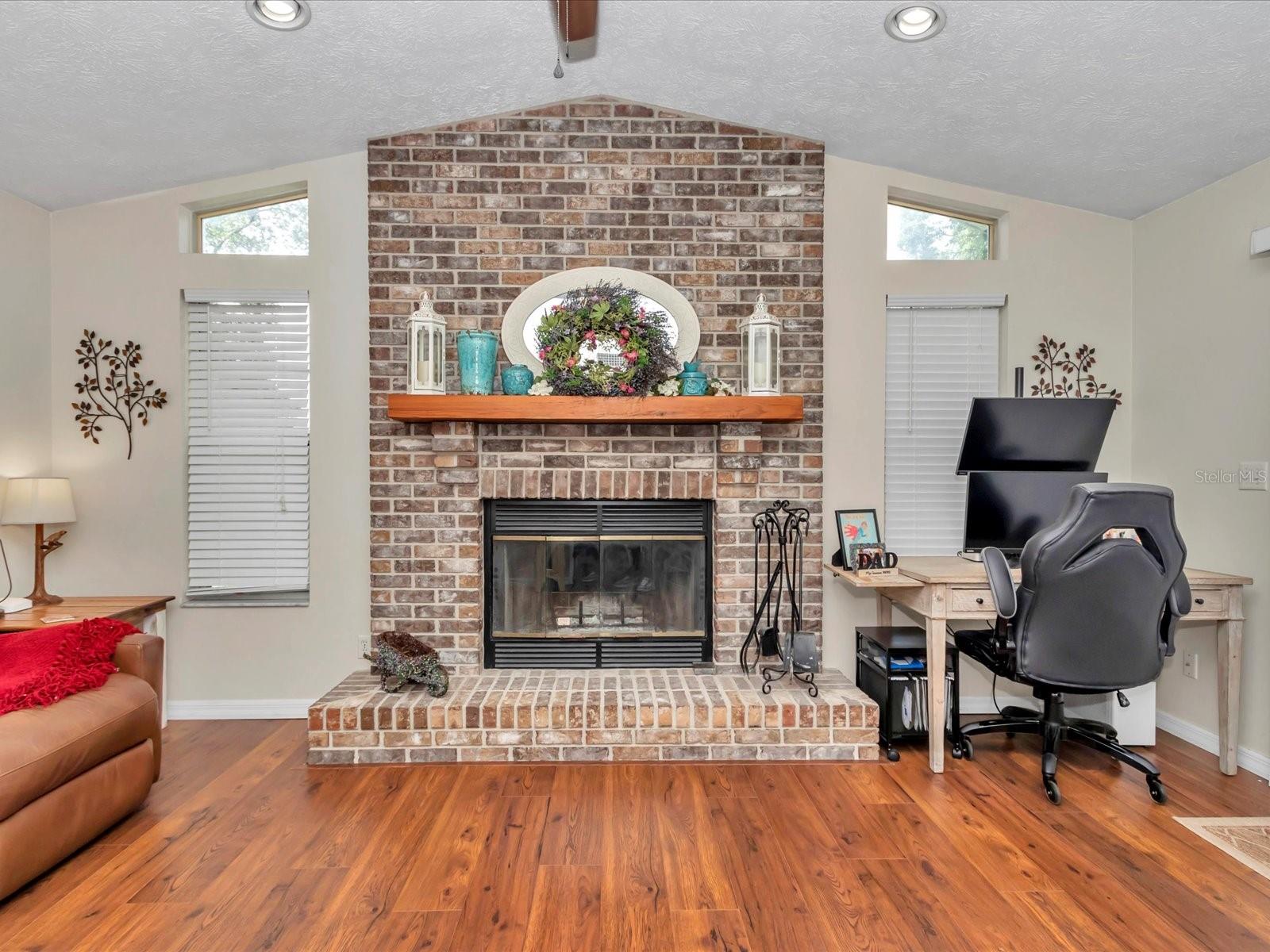 Image 11 of 51 For 4720 9th Street