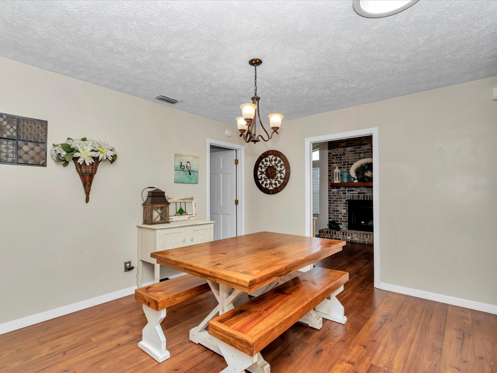 Image 9 of 51 For 4720 9th Street